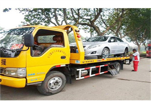 鄂城附近24小时汽车拖车服务热线
